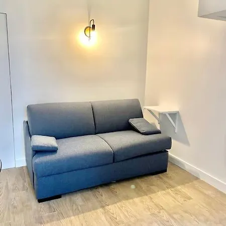 Apartment In The Center Of Montmartre *
